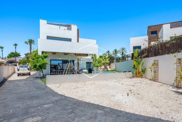 Resale - Villa - Detached -
Ciudad Quesada - Ciudad Quesada - Rojales