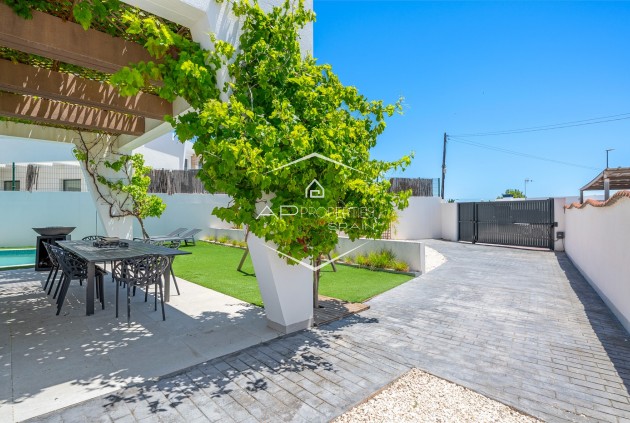 Resale - Villa - Detached -
Ciudad Quesada - Ciudad Quesada - Rojales