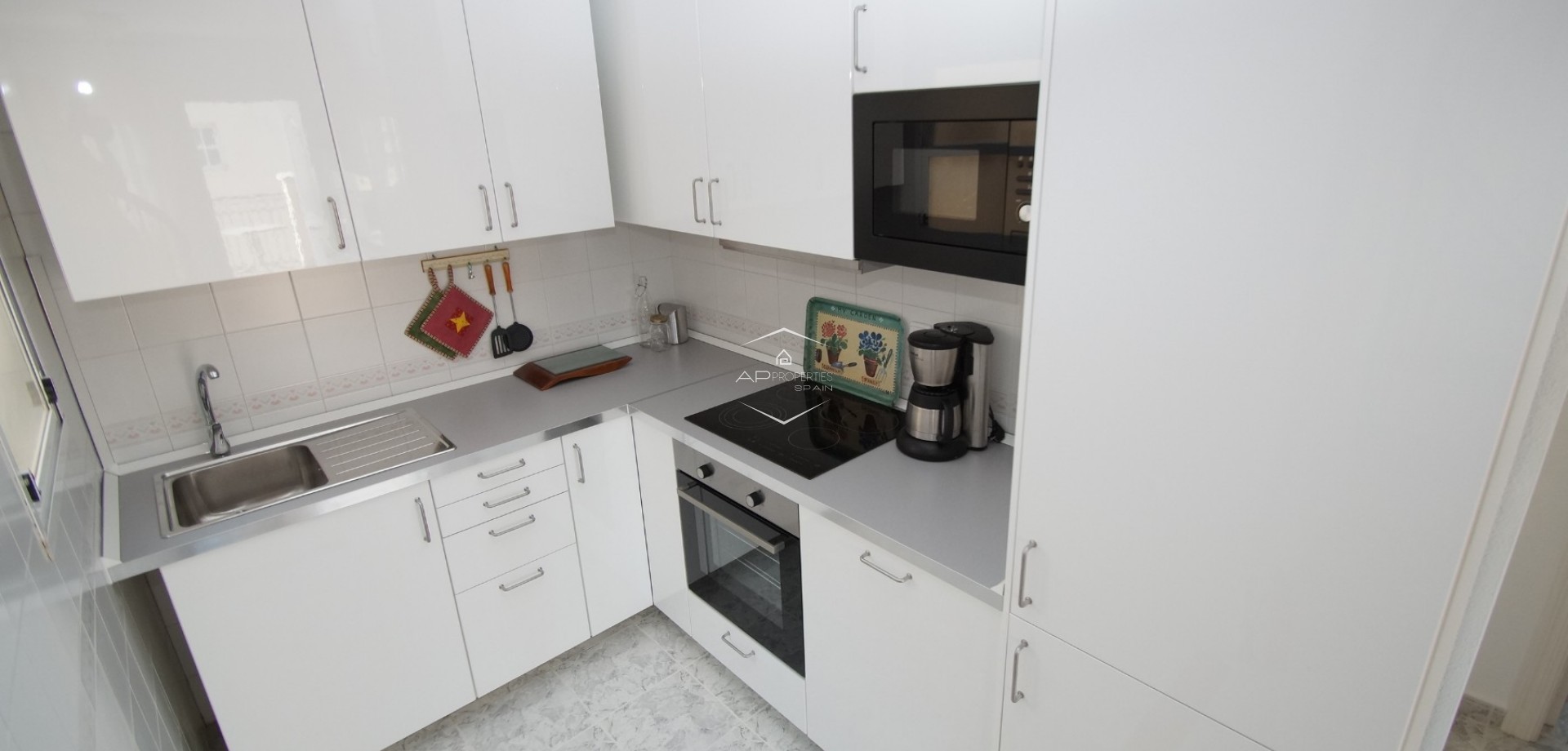 Resale - Bungalow -
Orihuela Costa - Playa Flamenca