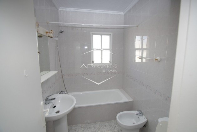 Resale - Bungalow -
Orihuela Costa - Playa Flamenca