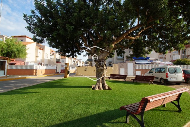 Resale - Bungalow -
Orihuela Costa - Playa Flamenca