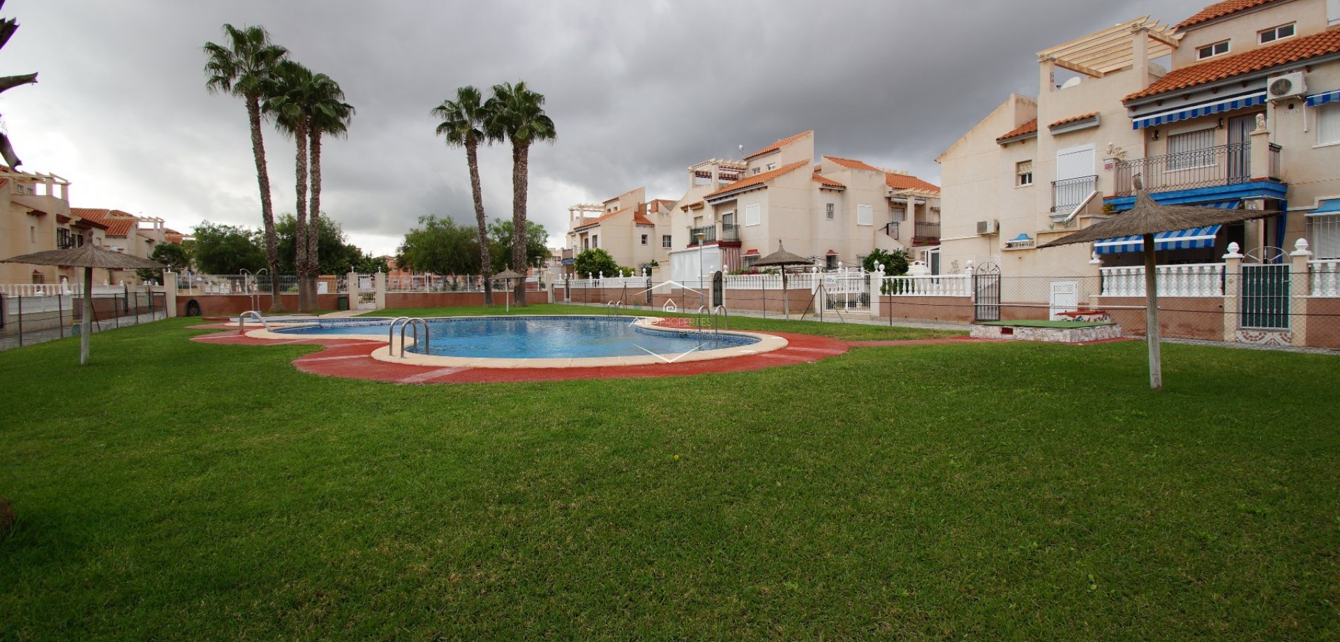 Resale - Bungalow -
Orihuela Costa - Playa Flamenca