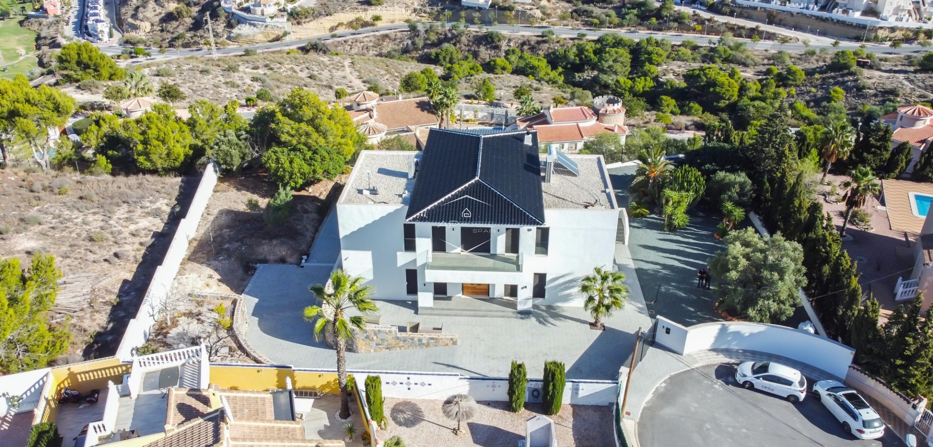 Reventa - Villa - Independiente -
Ciudad Quesada