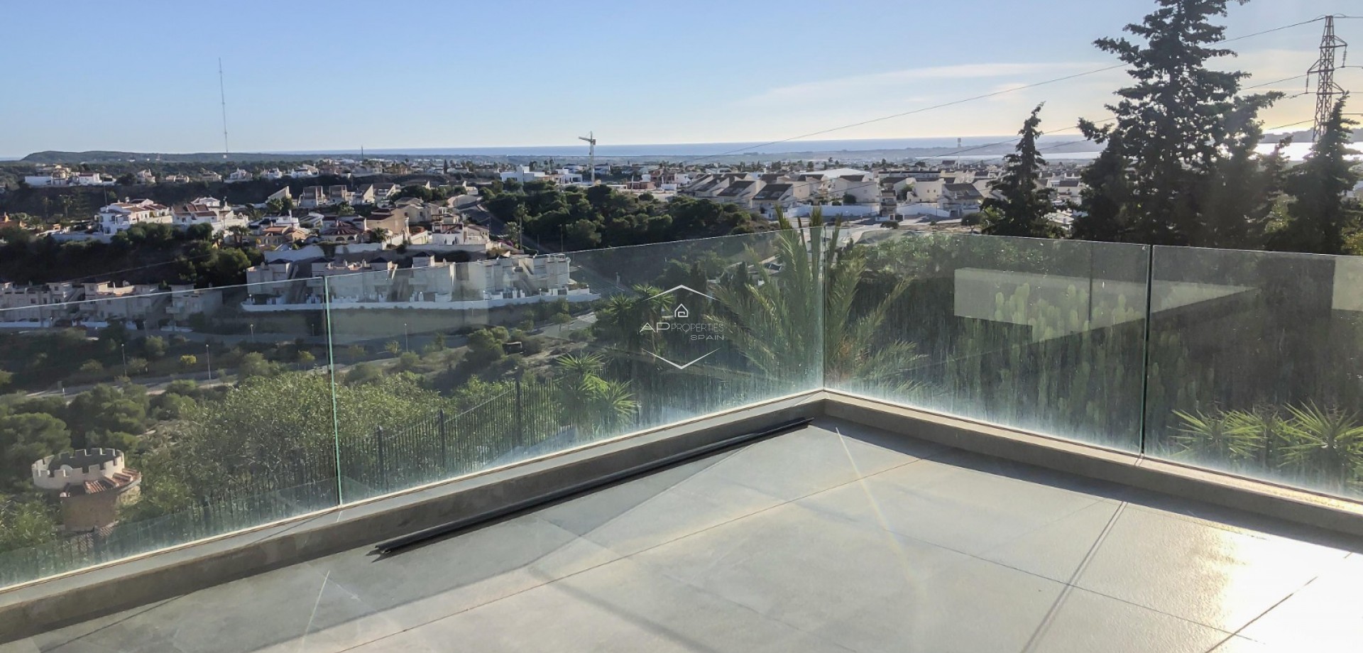 Reventa - Villa - Independiente -
Ciudad Quesada