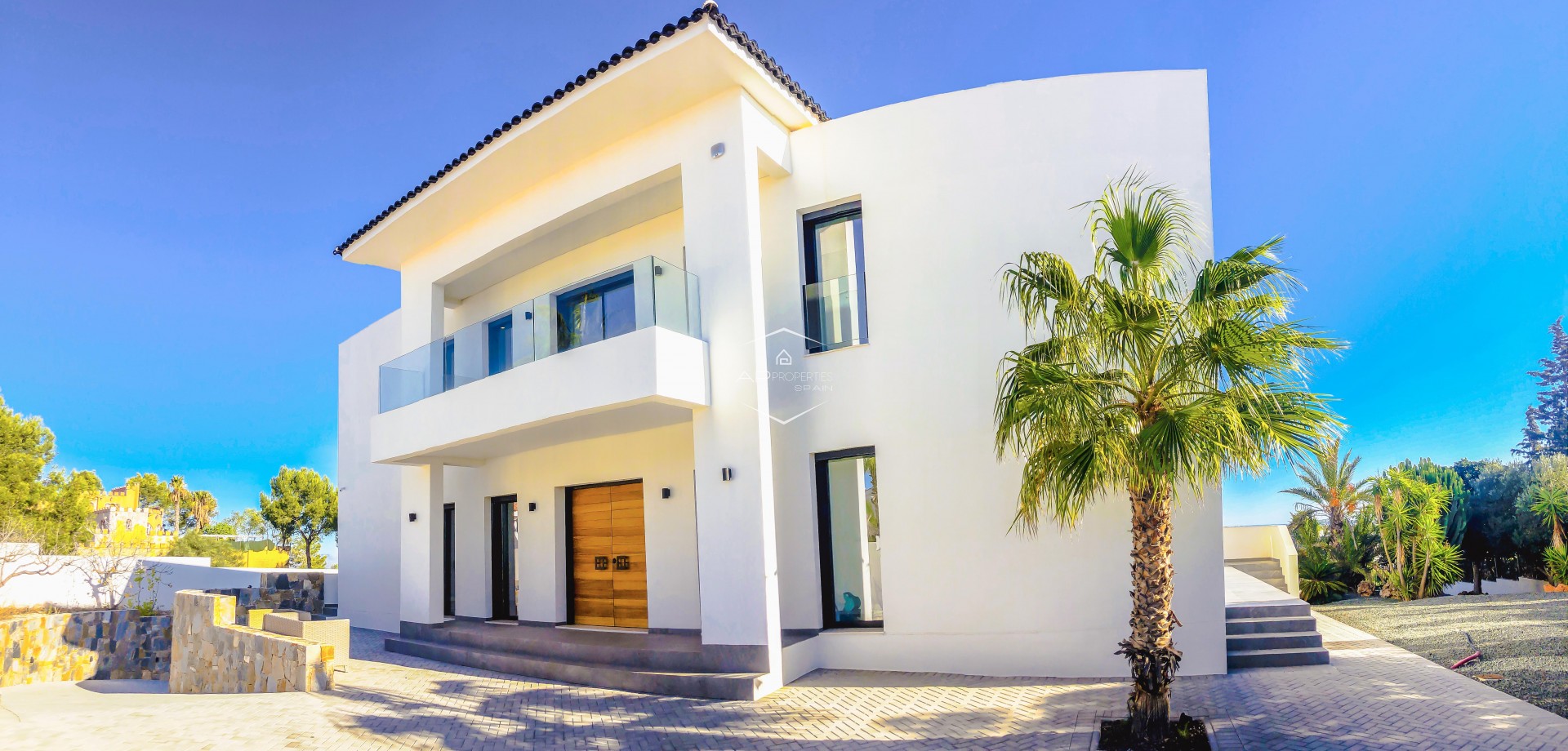 Reventa - Villa - Independiente -
Ciudad Quesada
