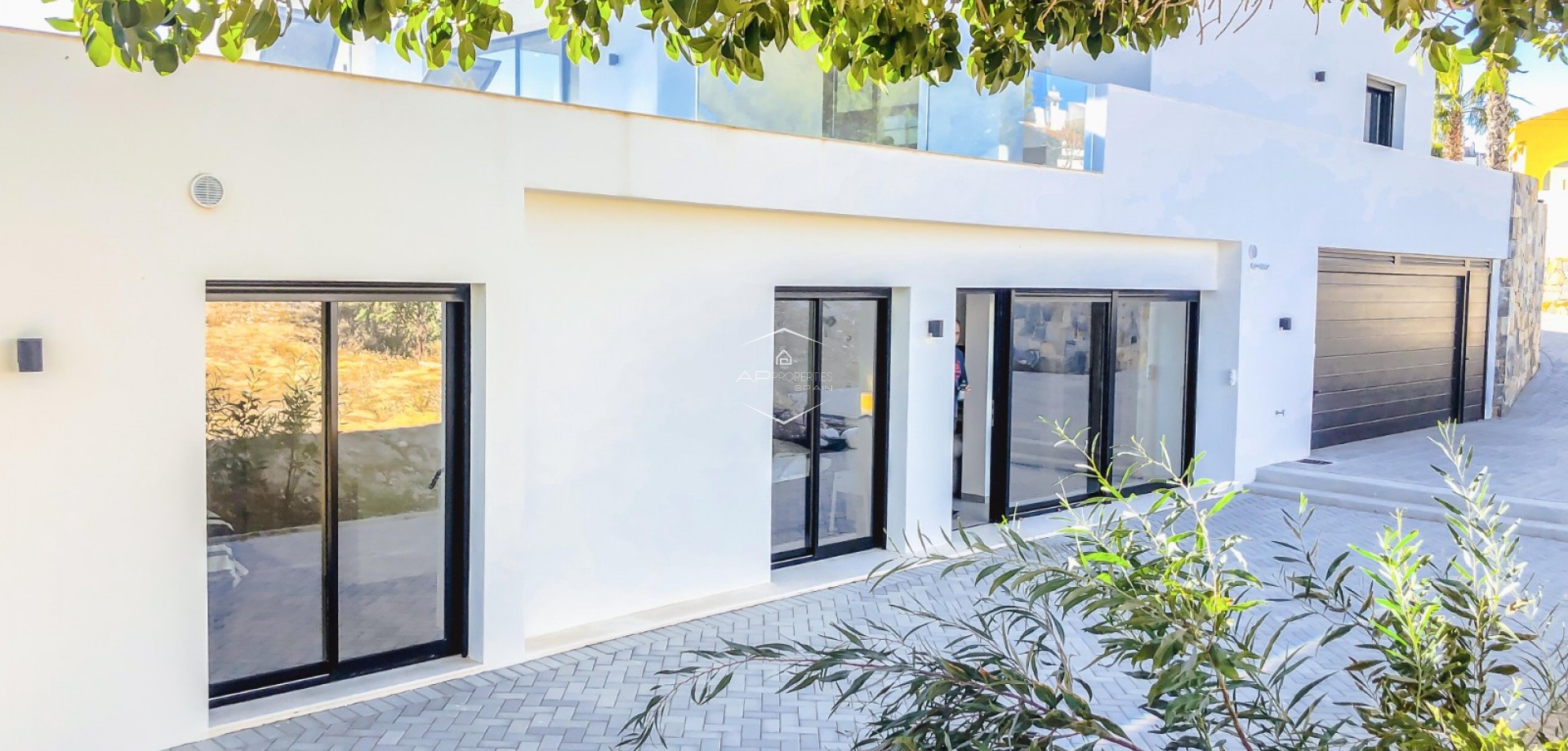 Reventa - Villa - Independiente -
Ciudad Quesada