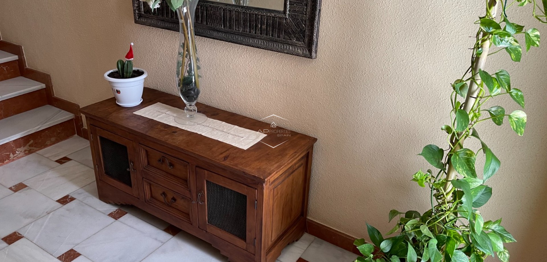 Resale - Villa - Detached -
San Miguel de Salinas - pueblo