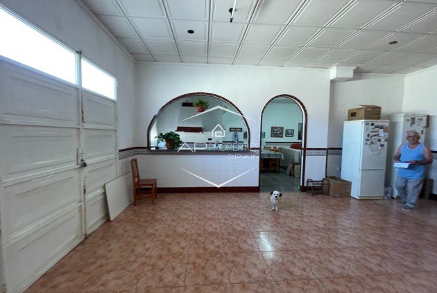 Resale - Villa - Detached -
San Miguel de Salinas - pueblo