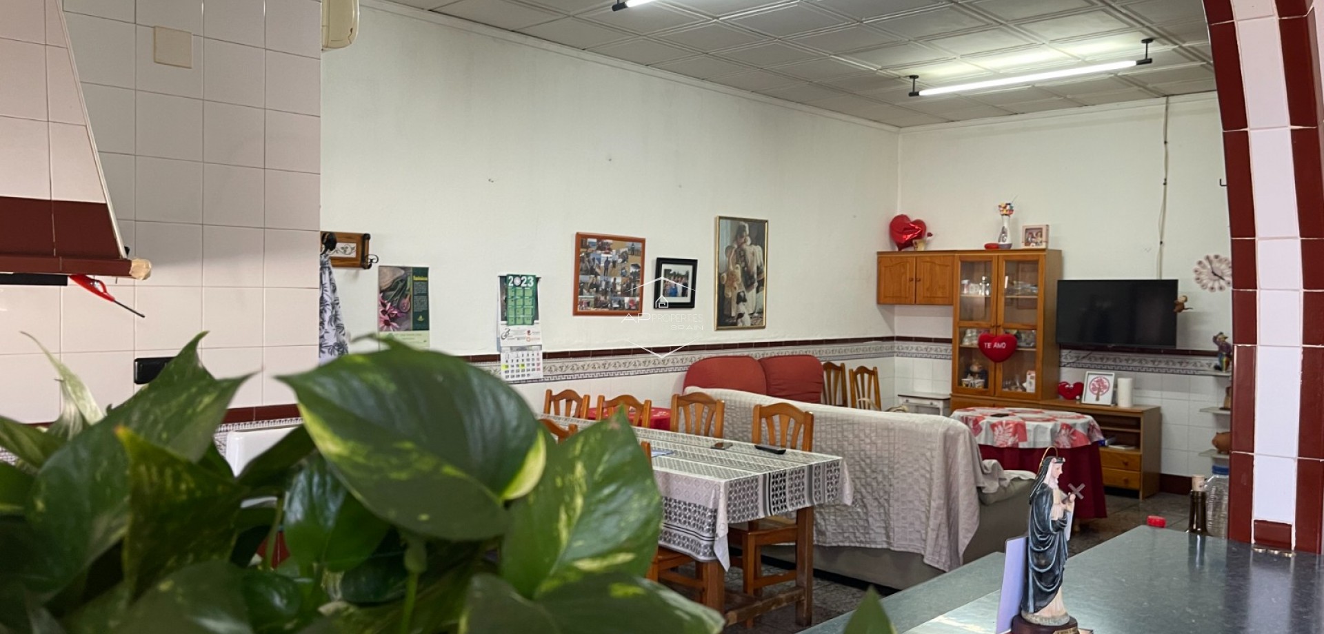 Resale - Villa - Detached -
San Miguel de Salinas - pueblo