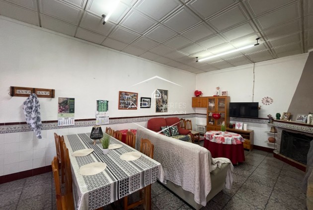 Resale - Villa - Detached -
San Miguel de Salinas - pueblo
