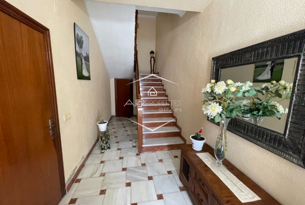 Resale - Villa - Detached -
San Miguel de Salinas - pueblo