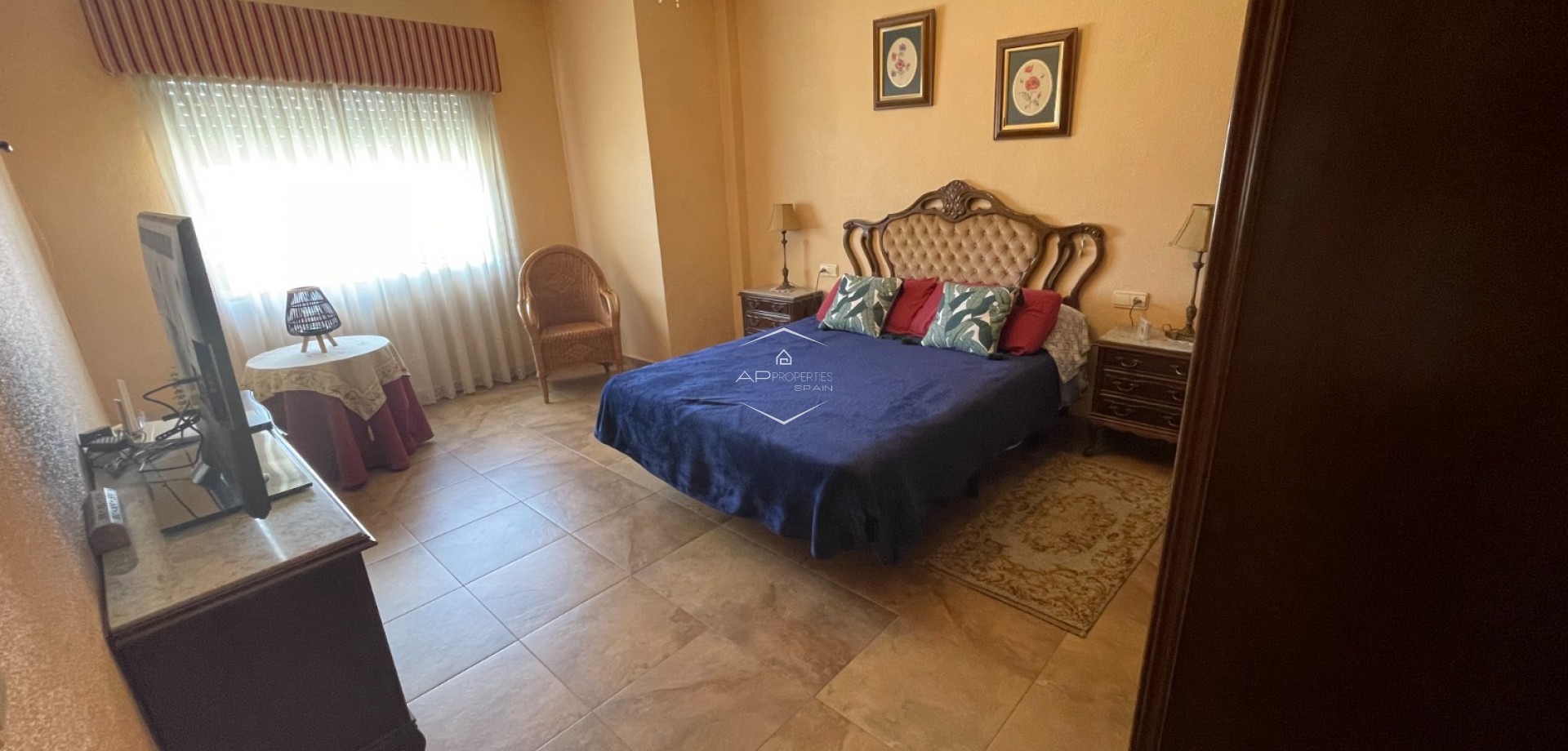 Resale - Villa - Detached -
San Miguel de Salinas - pueblo