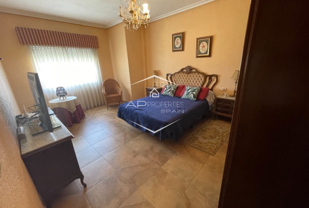 Resale - Villa - Detached -
San Miguel de Salinas - pueblo