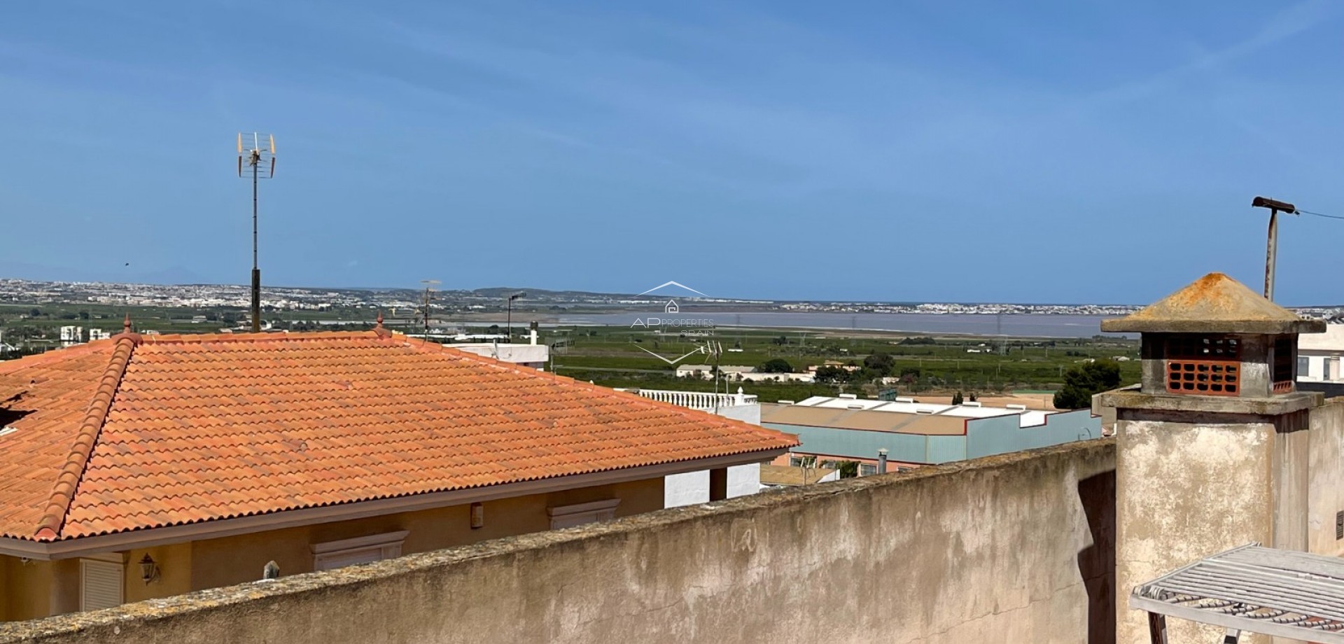 Resale - Villa - Detached -
San Miguel de Salinas - pueblo