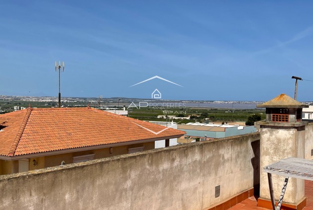 Resale - Villa - Detached -
San Miguel de Salinas - pueblo