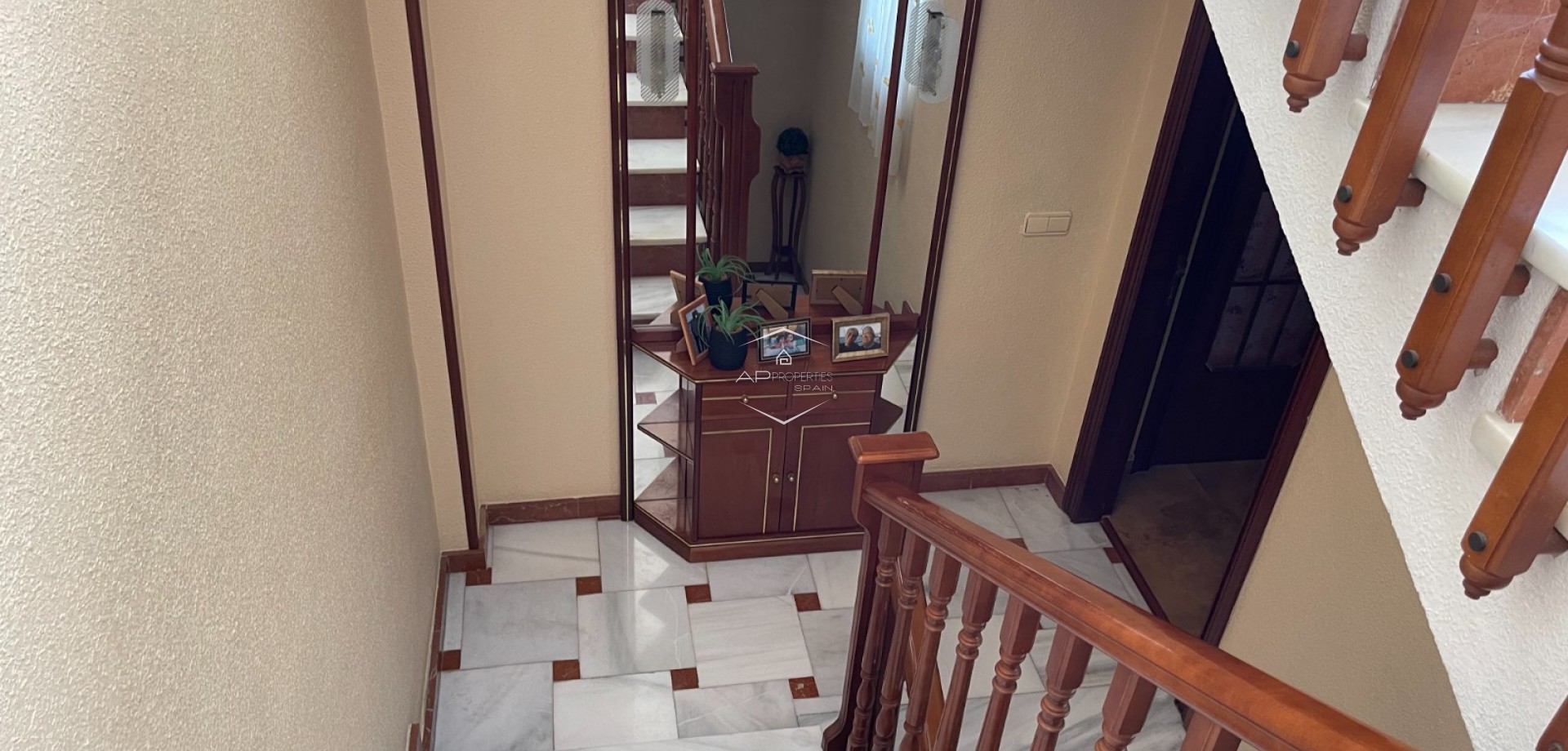 Resale - Villa - Detached -
San Miguel de Salinas - pueblo