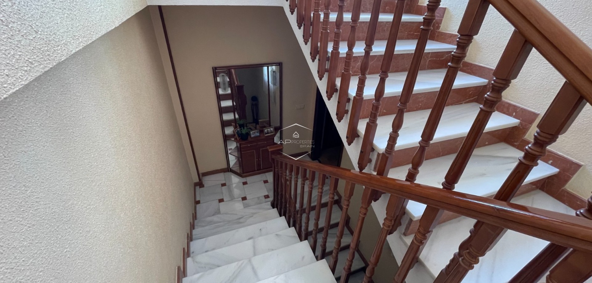 Resale - Villa - Detached -
San Miguel de Salinas - pueblo