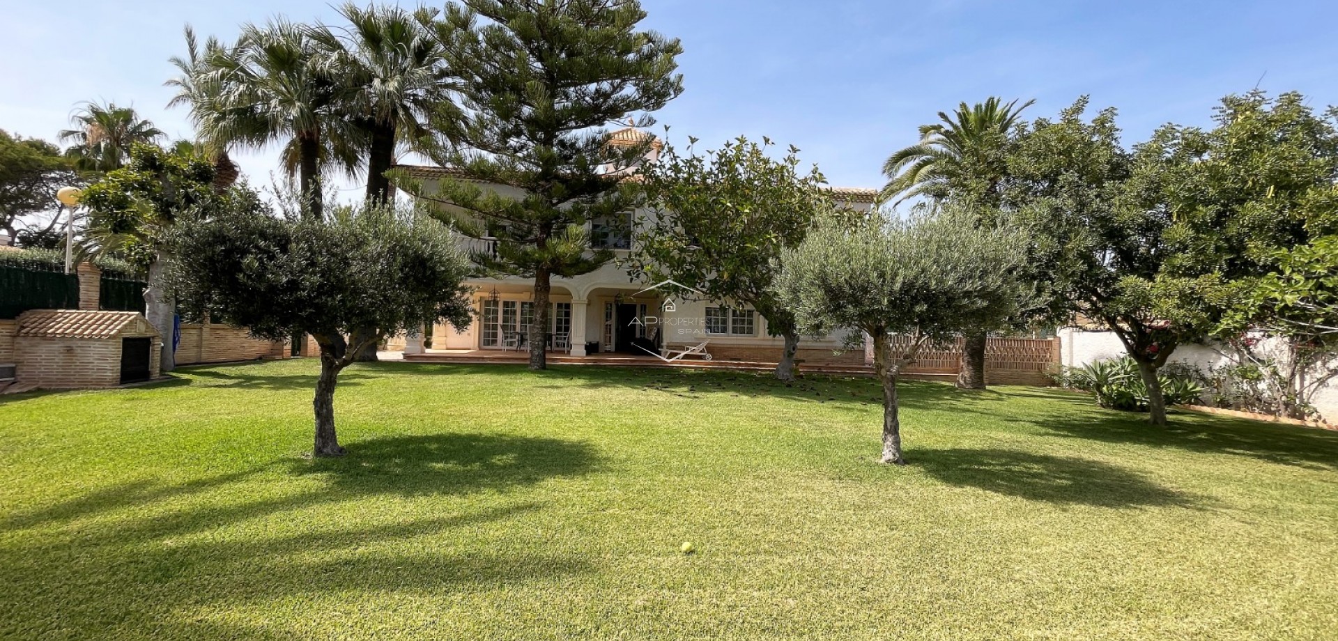 Resale - Villa - Detached -
Orihuela Costa - Cabo Roig