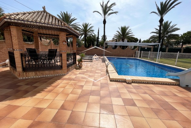 Resale - Villa - Detached -
Orihuela Costa - Cabo Roig