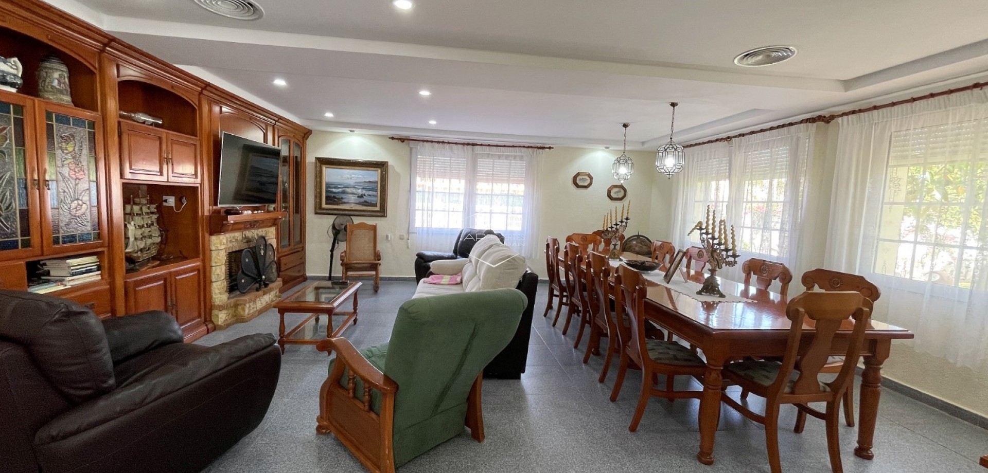Resale - Villa - Detached -
Orihuela Costa - Cabo Roig