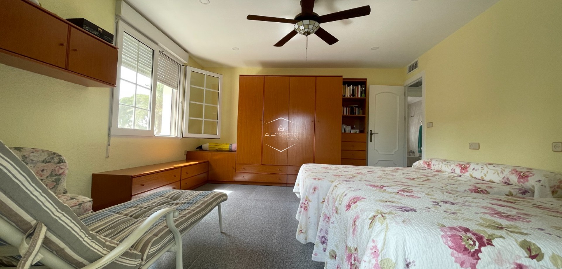 Resale - Villa - Detached -
Orihuela Costa - Cabo Roig