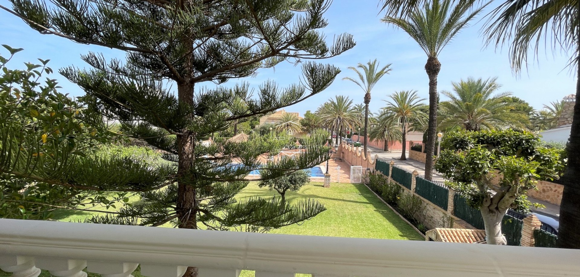 Resale - Villa - Detached -
Orihuela Costa - Cabo Roig
