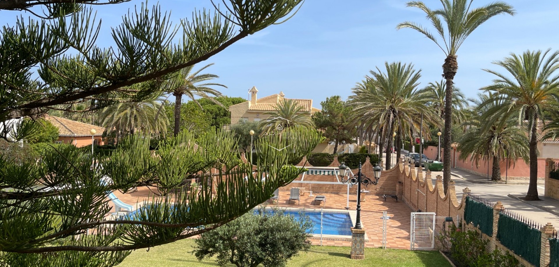 Resale - Villa - Detached -
Orihuela Costa - Cabo Roig