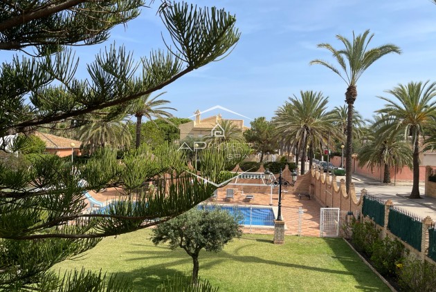 Resale - Villa - Detached -
Orihuela Costa - Cabo Roig