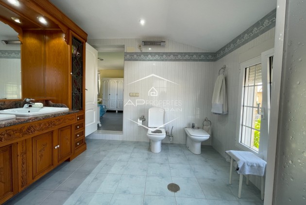 Resale - Villa - Detached -
Orihuela Costa - Cabo Roig