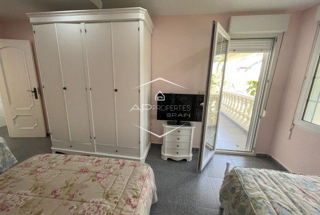 Resale - Villa - Detached -
Orihuela Costa - Cabo Roig