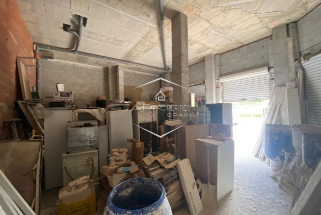 Resale - Commercial -
Formentera del Segura - Formentera de Segura