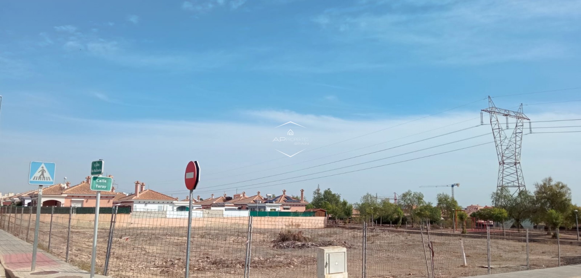 Resale - Plot - Land -
Los Montesinos - La Herrada