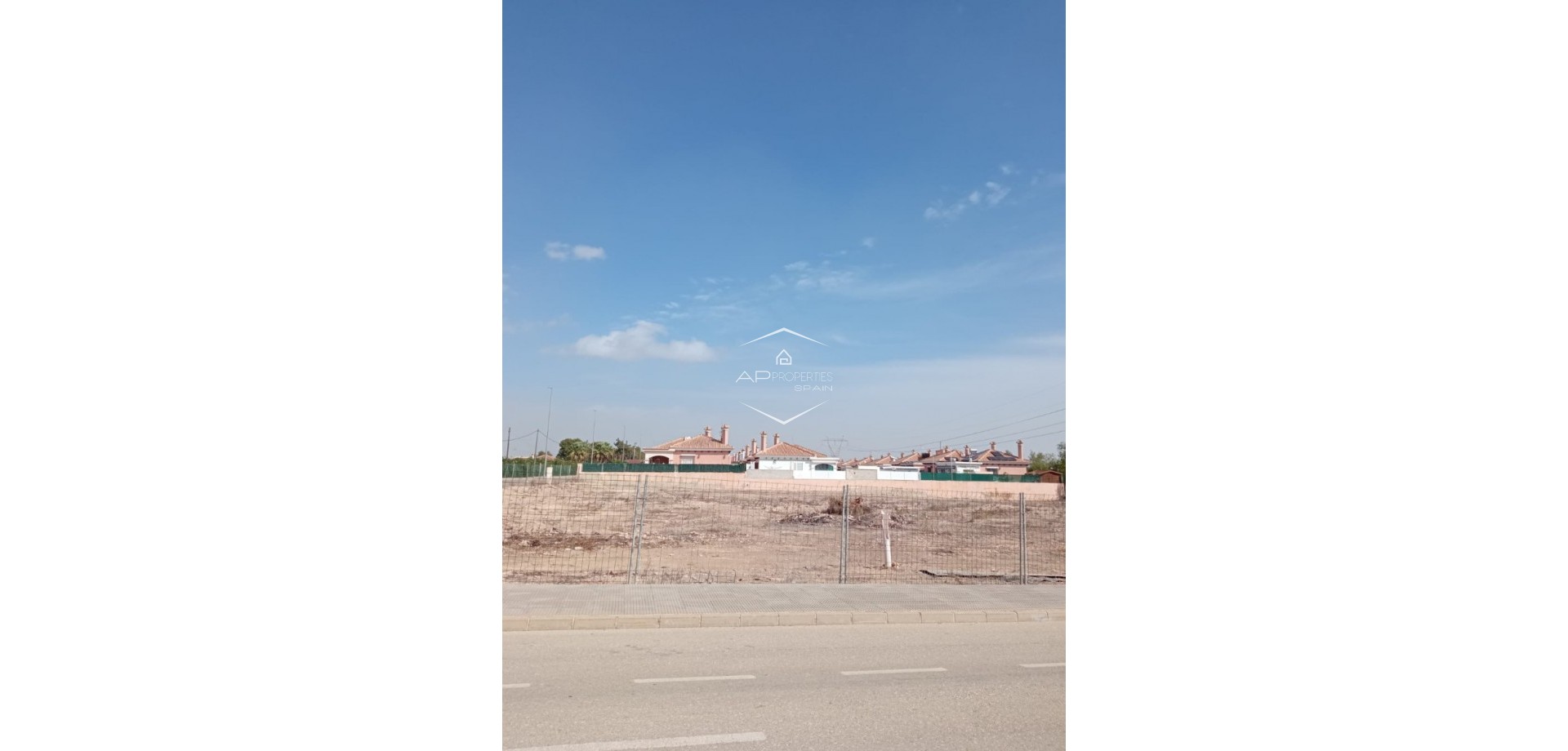 Resale - Plot - Land -
Los Montesinos - La Herrada