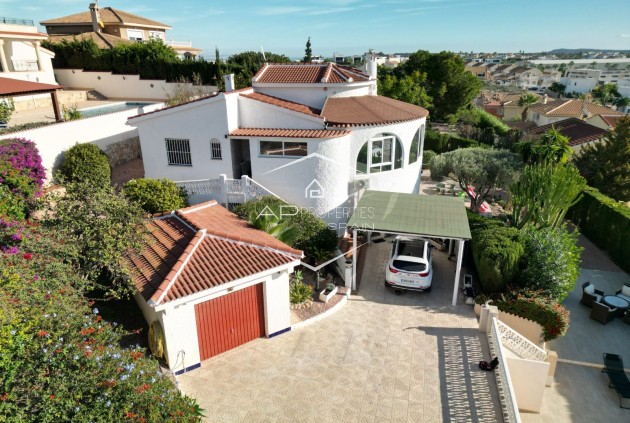 Resale - Villa - Detached -
Rojales - Ciudad Quesada