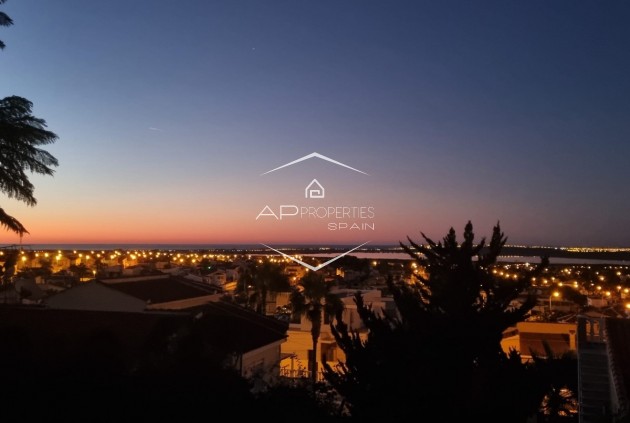 Resale - Villa - Detached -
Rojales - Ciudad Quesada