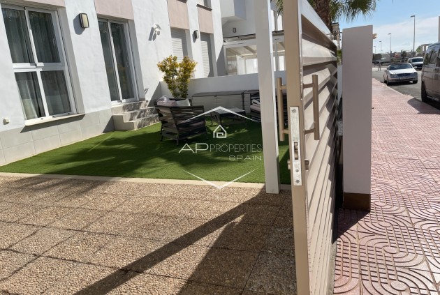 Resale - Apartment - flat -
Rojales - Ciudad Quesada