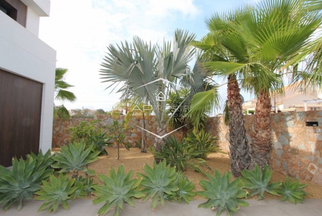 Resale - Villa - Detached -
Rojales - Ciudad Quesada