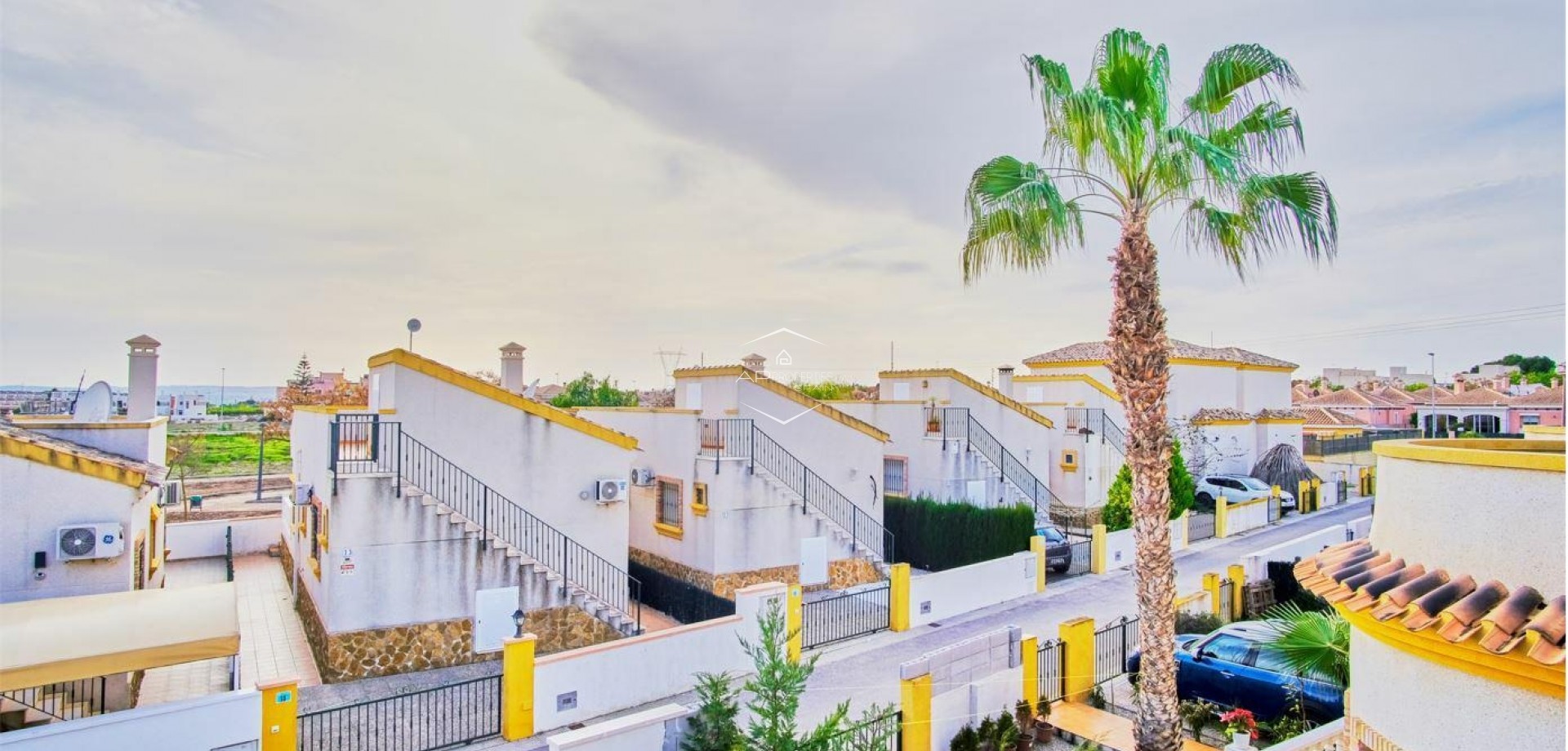 Resale - Villa - Detached -
Los Montesinos - La Herrada