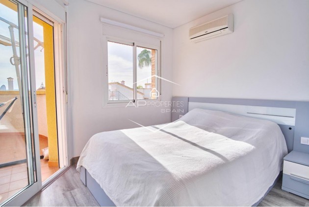 Resale - Villa - Detached -
Los Montesinos - La Herrada