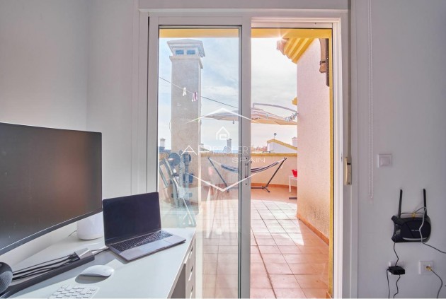 Resale - Villa - Detached -
Los Montesinos - La Herrada
