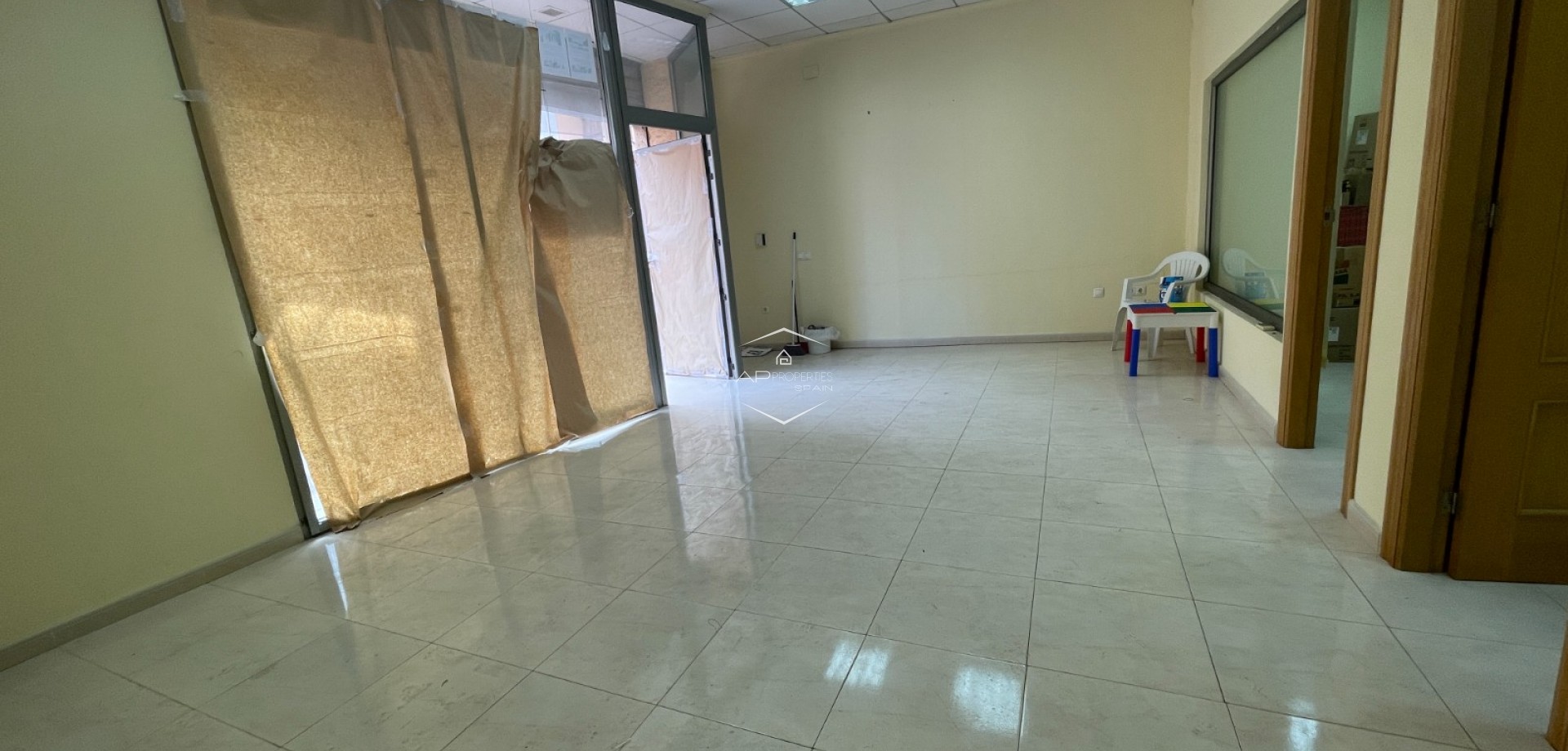 Resale - Commercial -
Guardamar del Segura - Guardamar pueblo