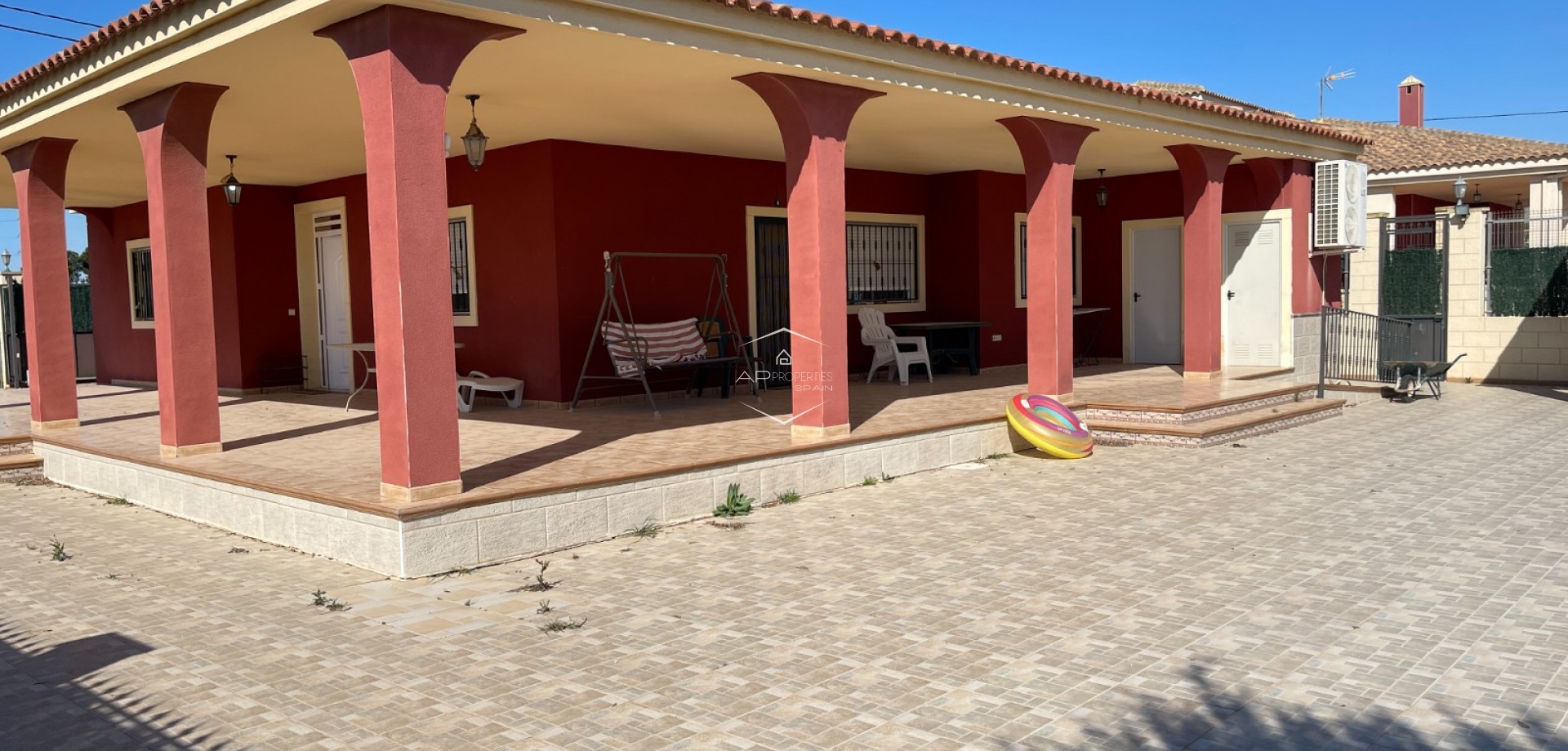 Resale - Villa - Detached -
Albatera