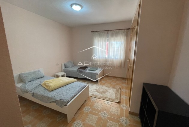 Resale - Villa - Detached -
Albatera