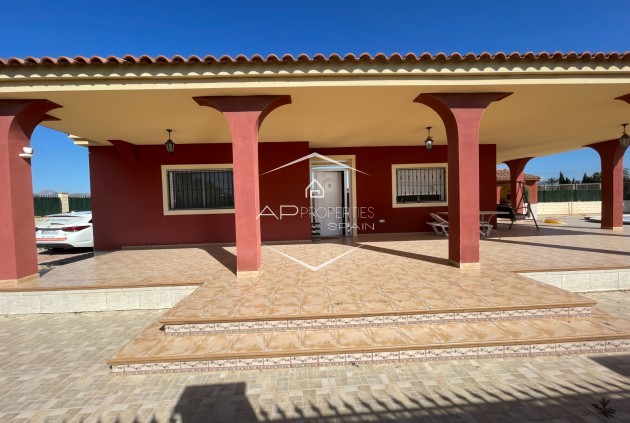 Resale - Villa - Detached -
Albatera