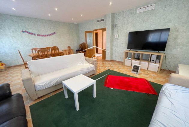 Resale - Villa - Detached -
Albatera