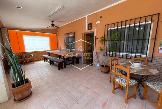 Resale - Villa - Detached -
Guardamar del Segura - Valencian Community