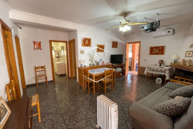 Resale - Villa - Detached -
Guardamar del Segura - Valencian Community