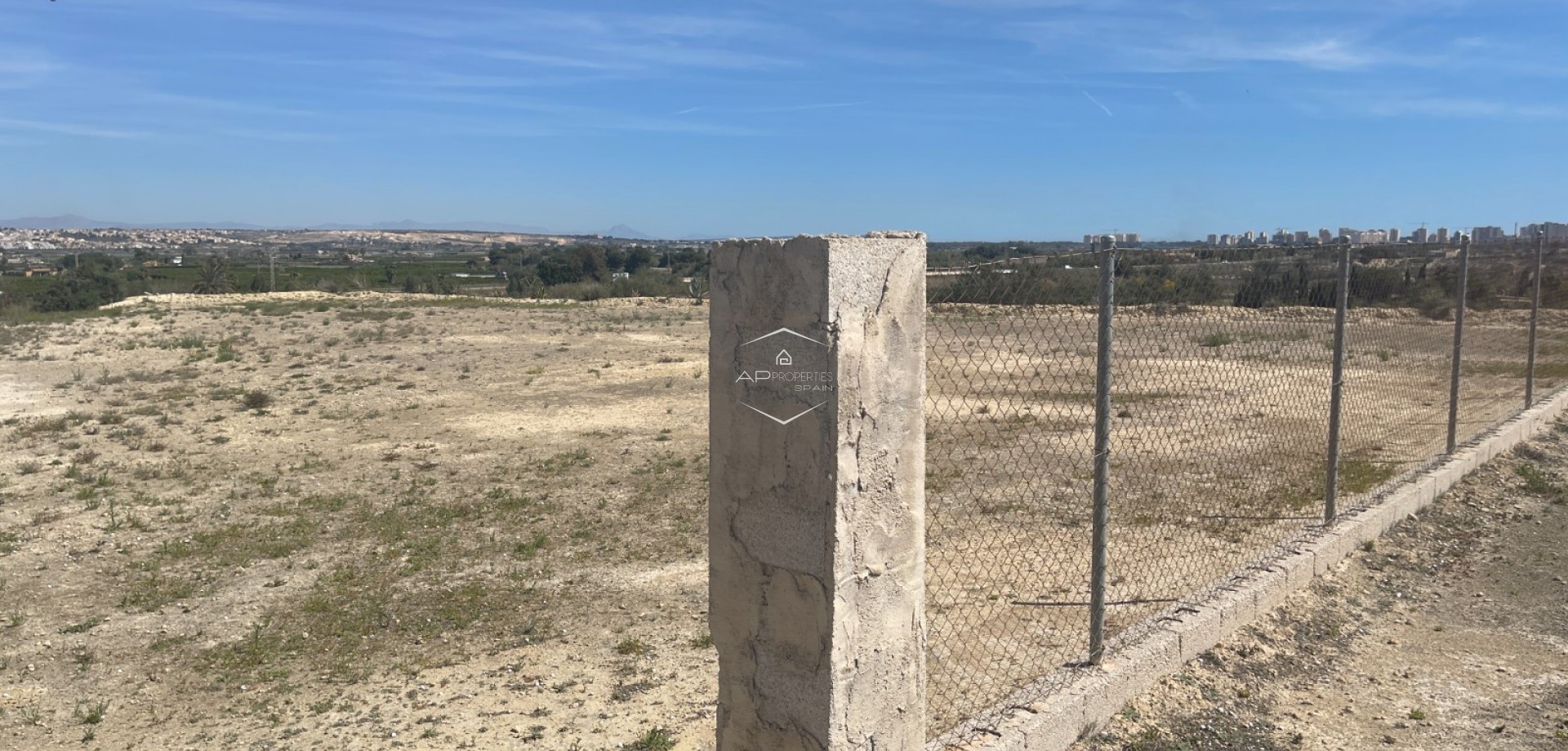 Resale - Villa - Detached -
Guardamar del Segura - Valencian Community