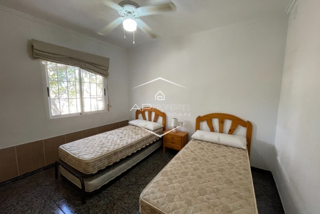 Resale - Villa - Detached -
Guardamar del Segura - Valencian Community