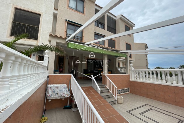 Resale - Townhouse -
Guardamar del Segura - Guardamar pueblo